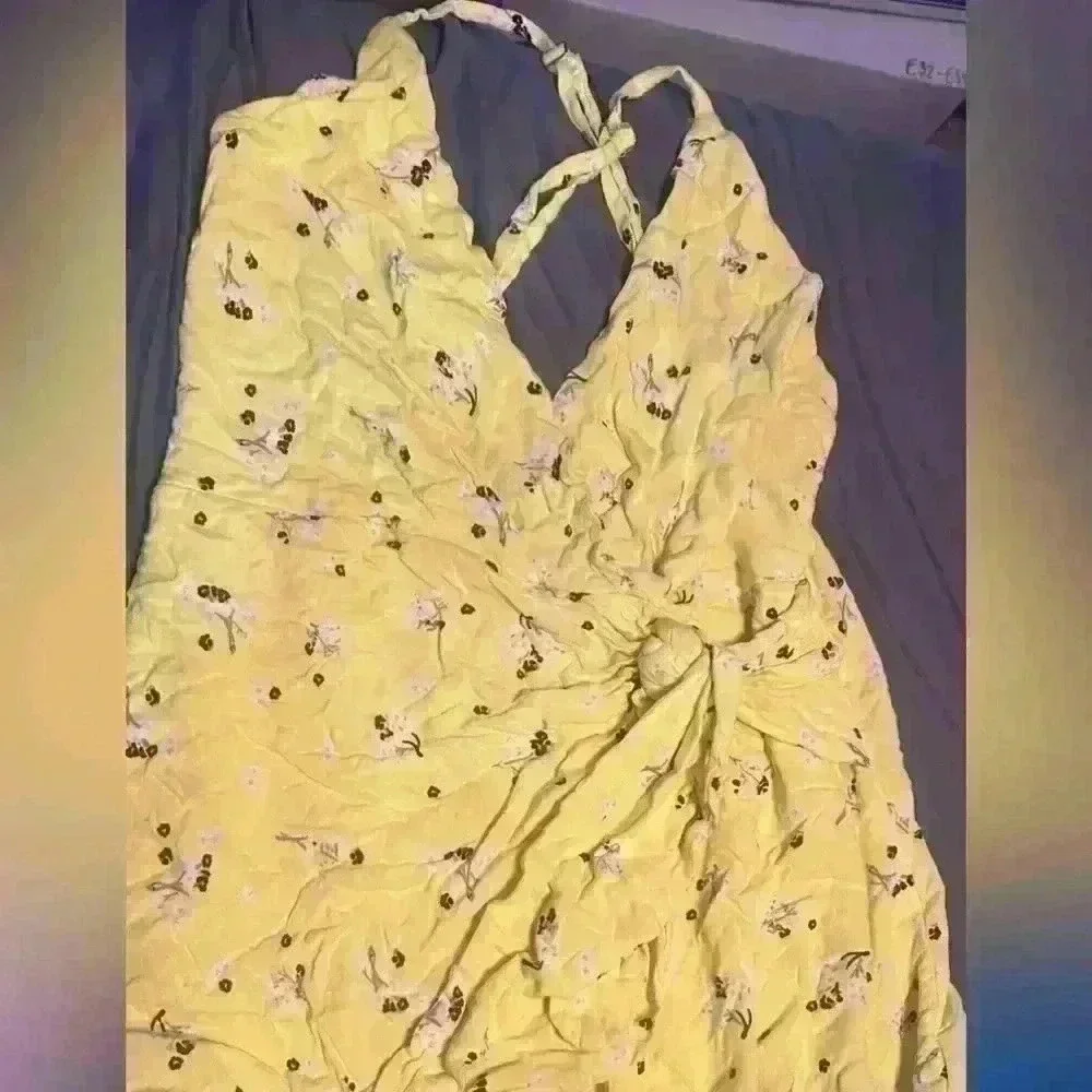 Free People Electric Yellow Floral Sleeveless Tango At Night Wrap Romper 10 - Picture 12 of 15